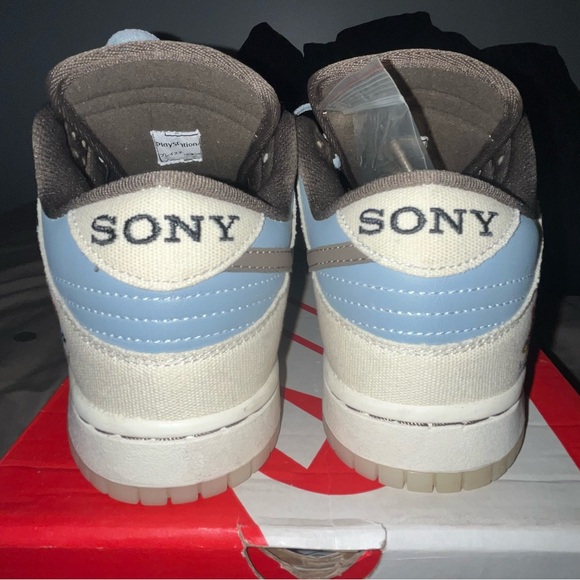 Men’s Nike Dunk Low Travis Scott x Sony PS5 PlayStation 5 Sneakers Size 9 - Picture 7 of 10